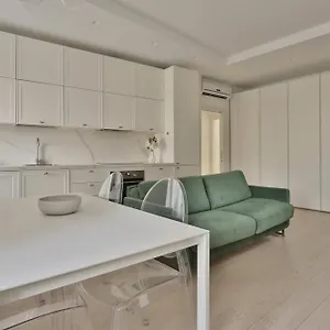 Joivy Splendid Flat Near The Duomo Milán